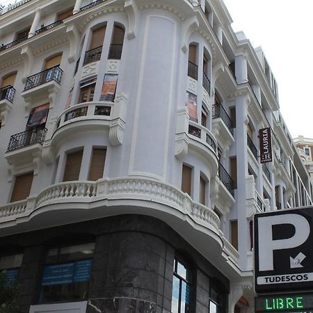 Hostal Lauria Мадрид Екстериор снимка