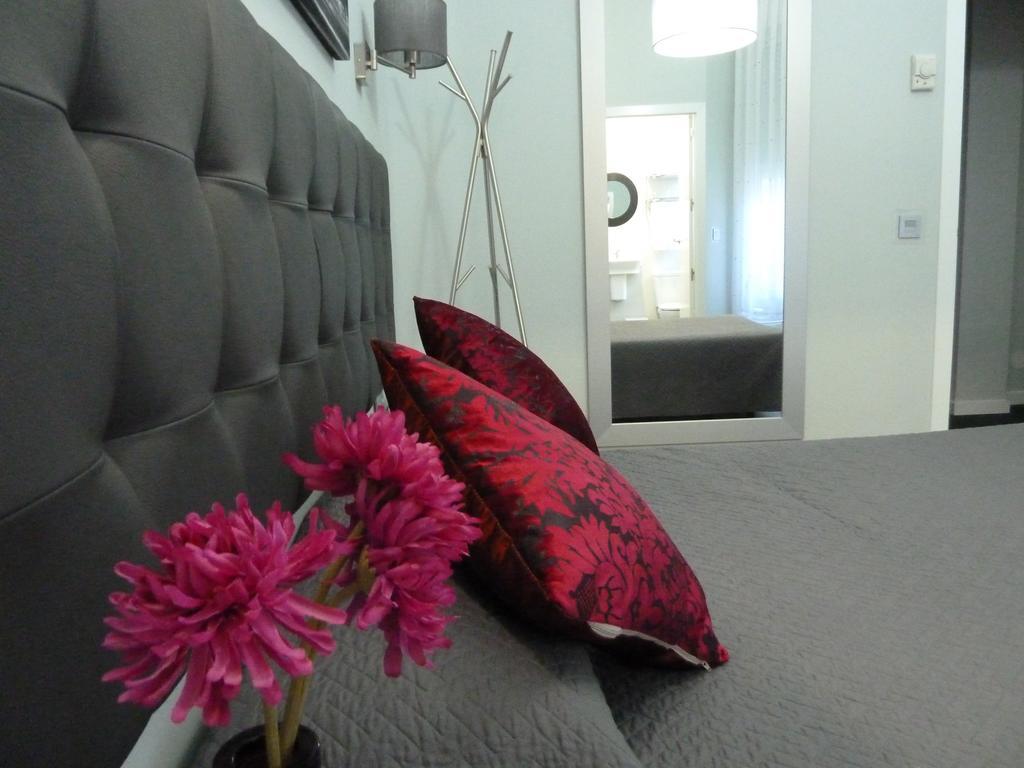 Hostal Lauria Мадрид Екстериор снимка