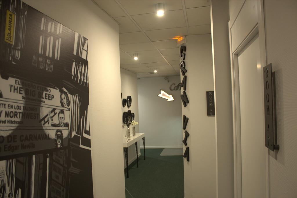 Hostal Lauria Мадрид Екстериор снимка